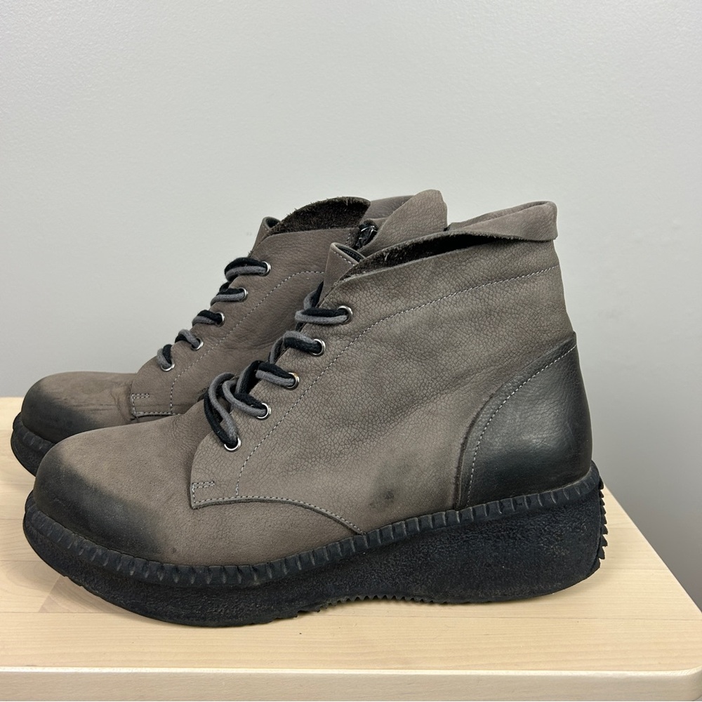 SdndM Genuine Leather Lace Up Platform Boots Size 9/39 Grey Fur‎ Lined Chunky